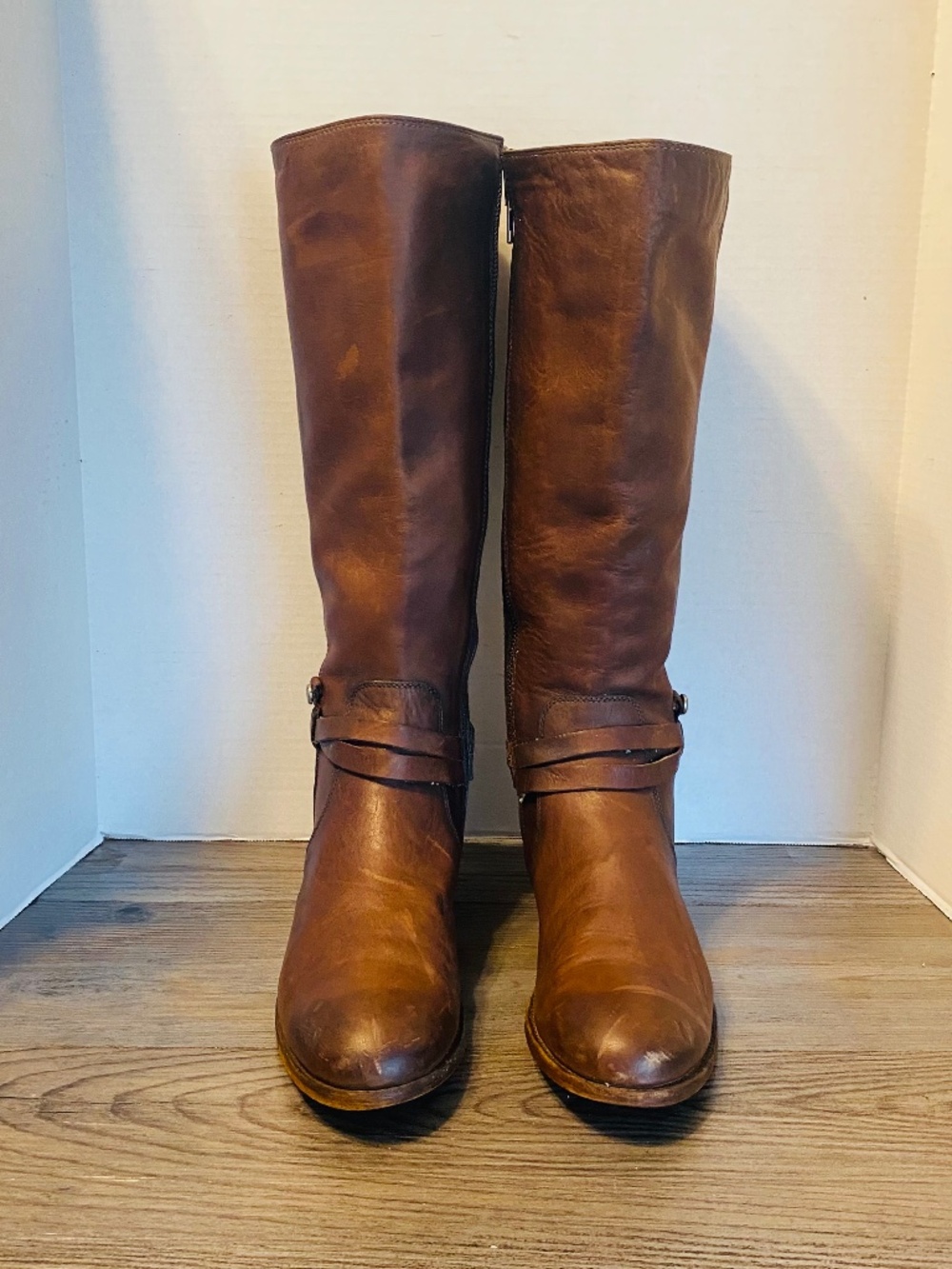 Frye Melissa Belted Women Brown Leather Riding Boots, 9.5 B.